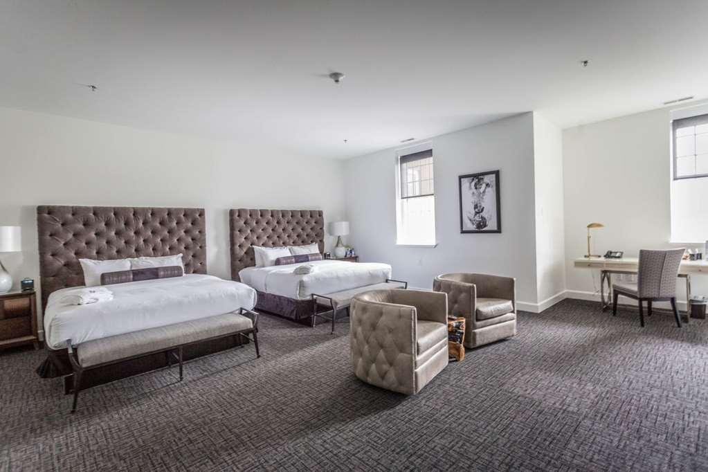 The Delafield Hotel Pokoj fotografie